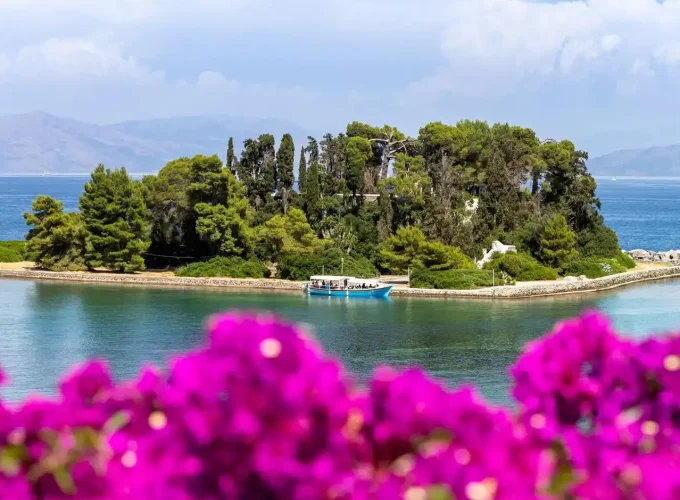 ⚪ Princes’ Islands Tour